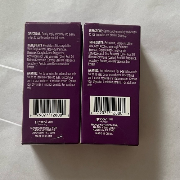 Lip balm duo - lot of 2 brand new in box - Picture 3 of 3